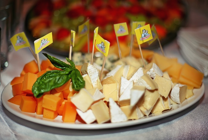 Винная симфония с сырами от ТМ Добряна