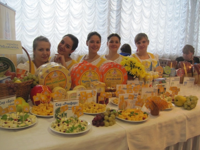 С днем работника сельского хозяйства!