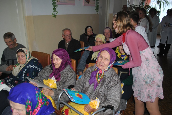 "Dobryany" has a  good tradition - taking care of the old people 